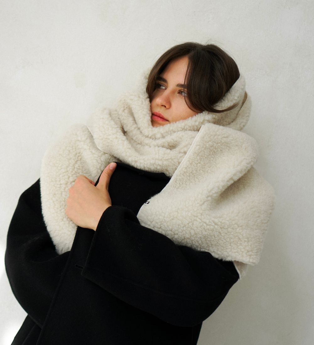 LUMI Long merino wool scarf - ecru