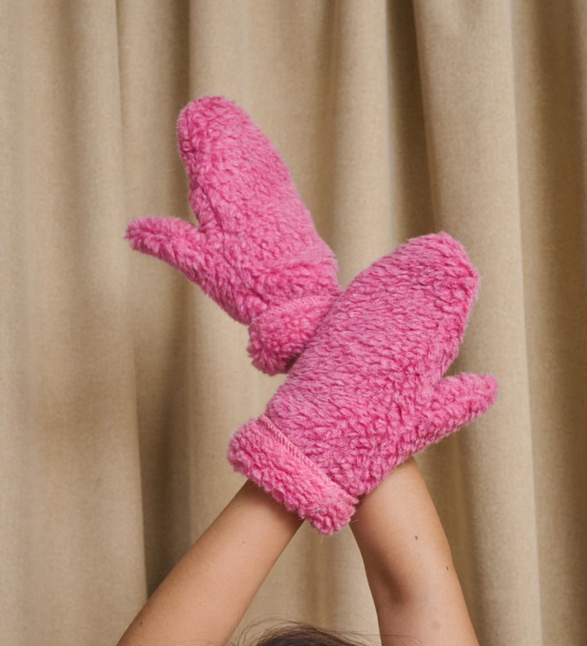 ISLA Merinowolle Fäustlinge mit offenem Fingerbereich - rosa