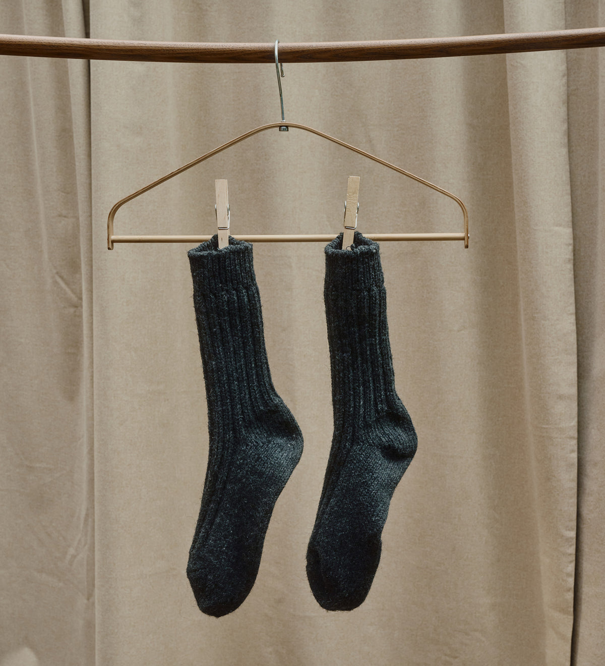 BJORN Wollsocken aus Alpaka- und Schafswolle – schwarz