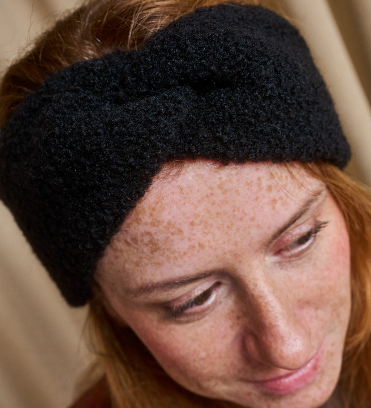 ELLA Merino boucle headband - black