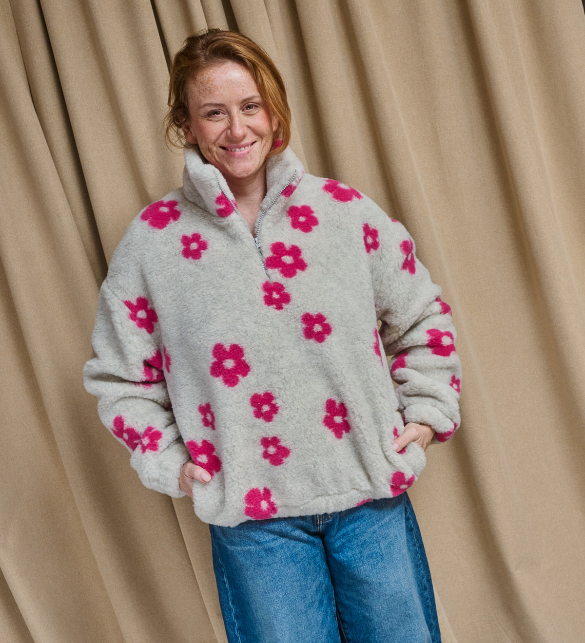MYRRA Polar sherpa z wełny merino - jasna w kwiaty