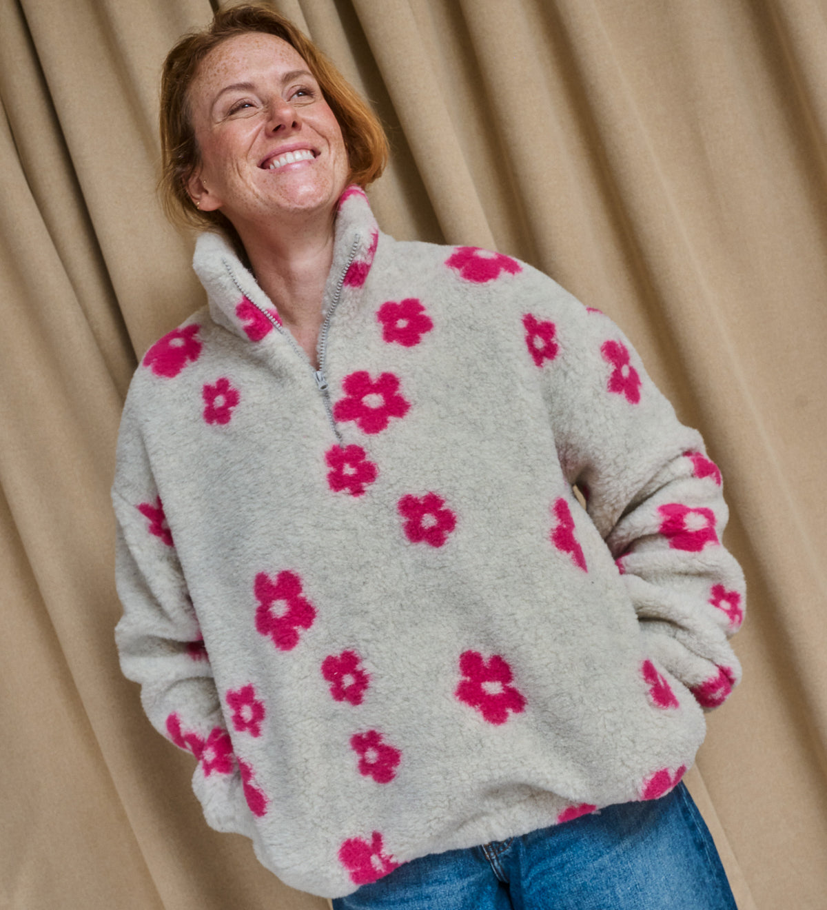 MYRRA Polar sherpa z wełny merino - jasna w kwiaty