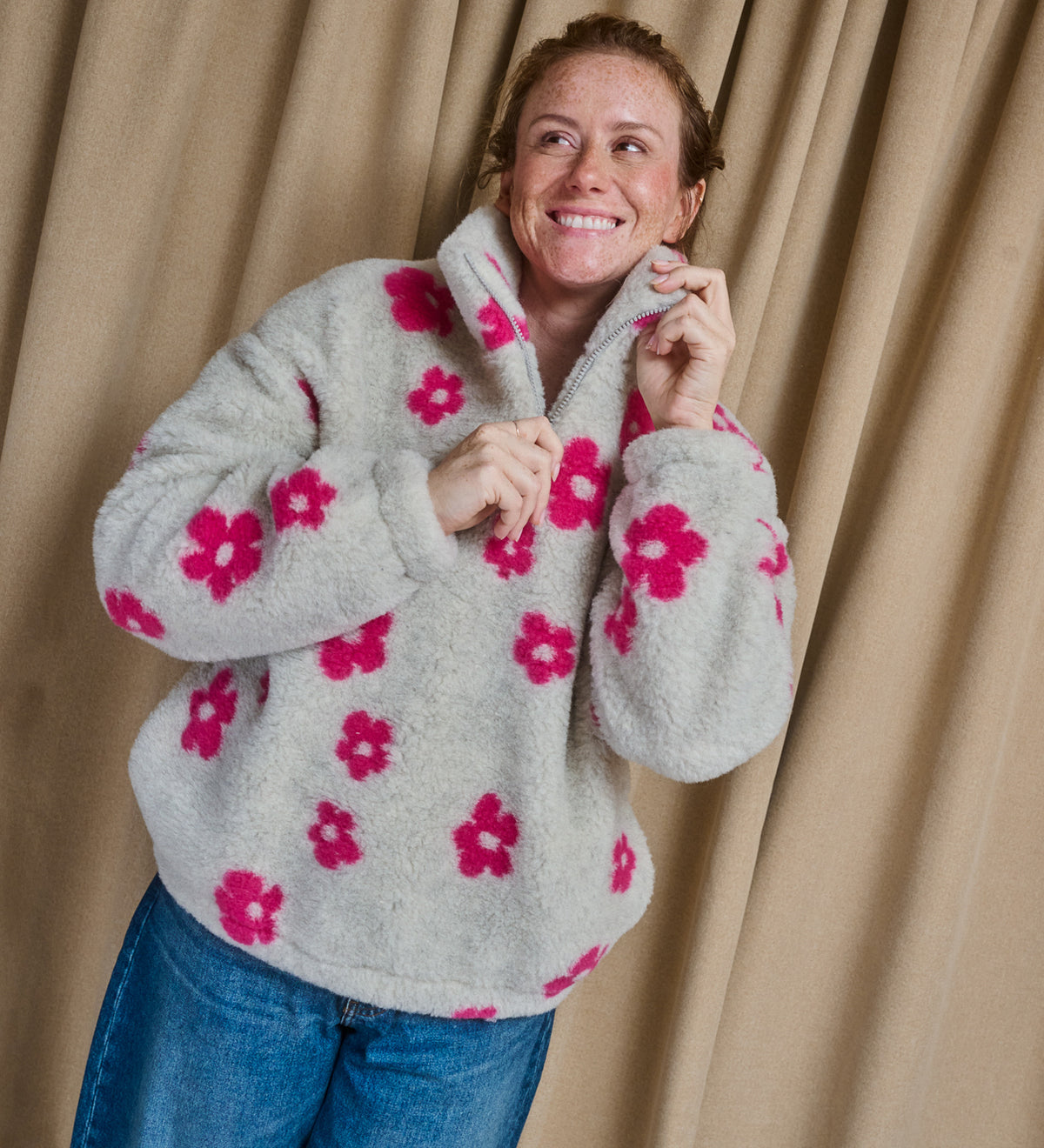 MYRRA Polar sherpa z wełny merino - jasna w kwiaty