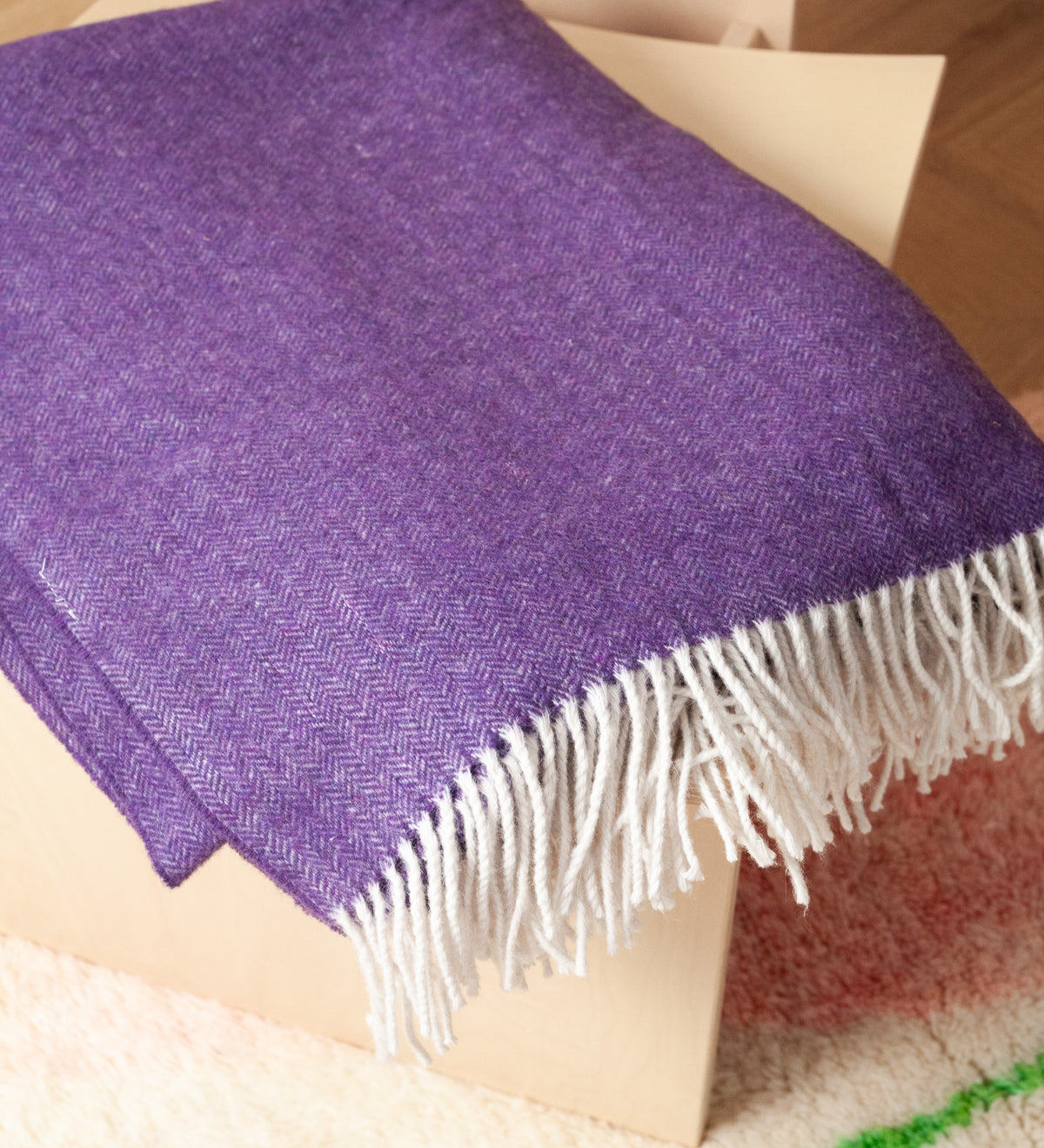EOS Merino wool blanket with herringbone fringe - caramel