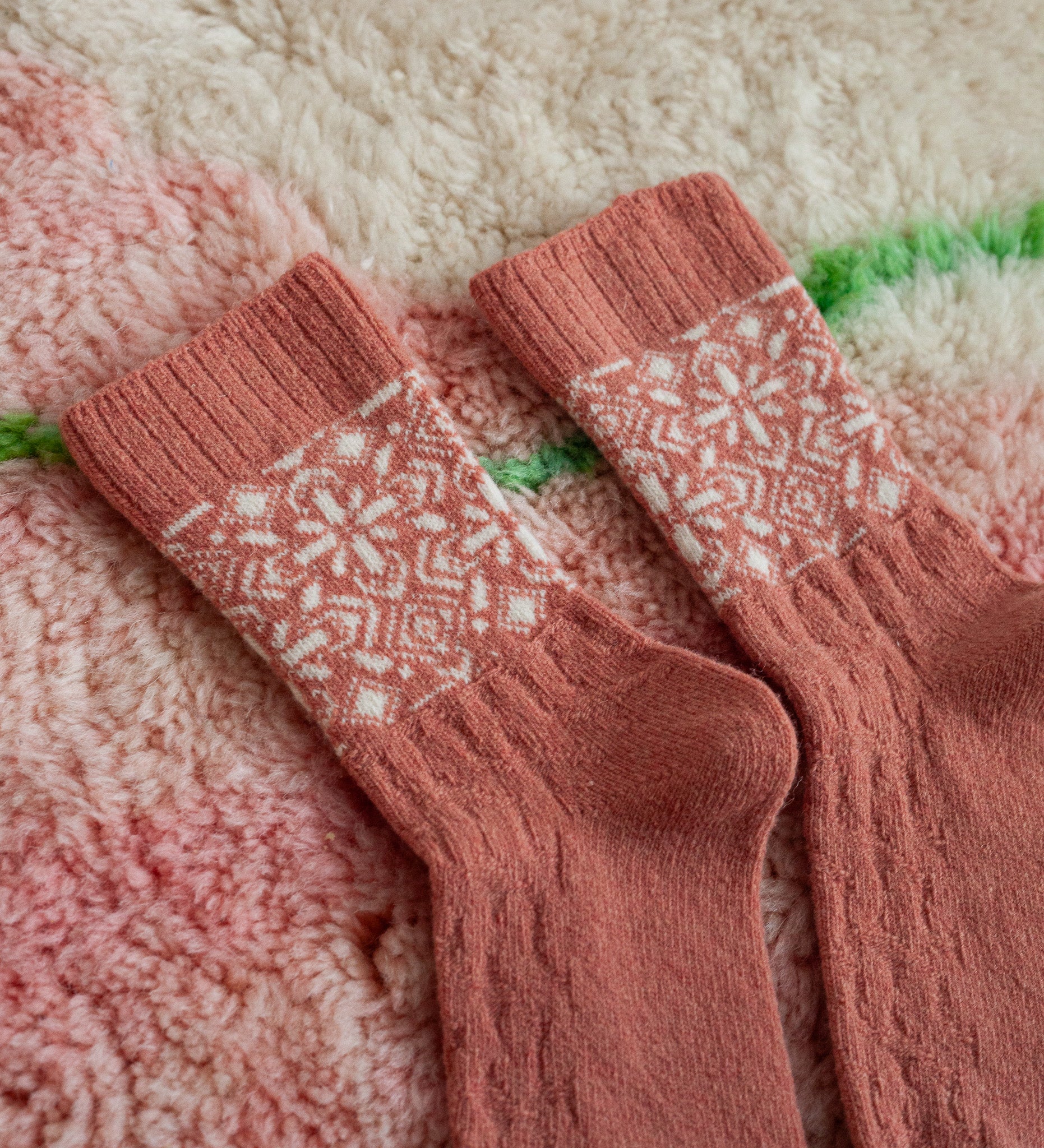 ARNE Sommersocken aus Merinowolle – Hellblau