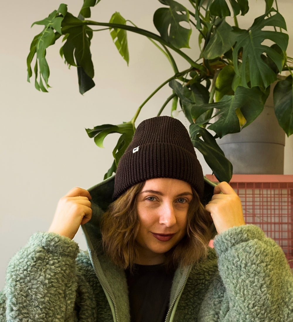 SIGRID women's 100% merino wool hat - chocolate