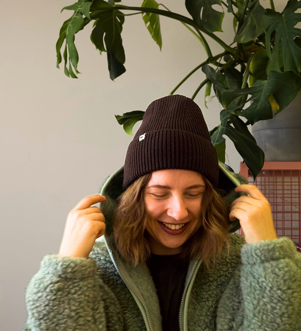 SIGRID women's 100% merino wool hat - chocolate