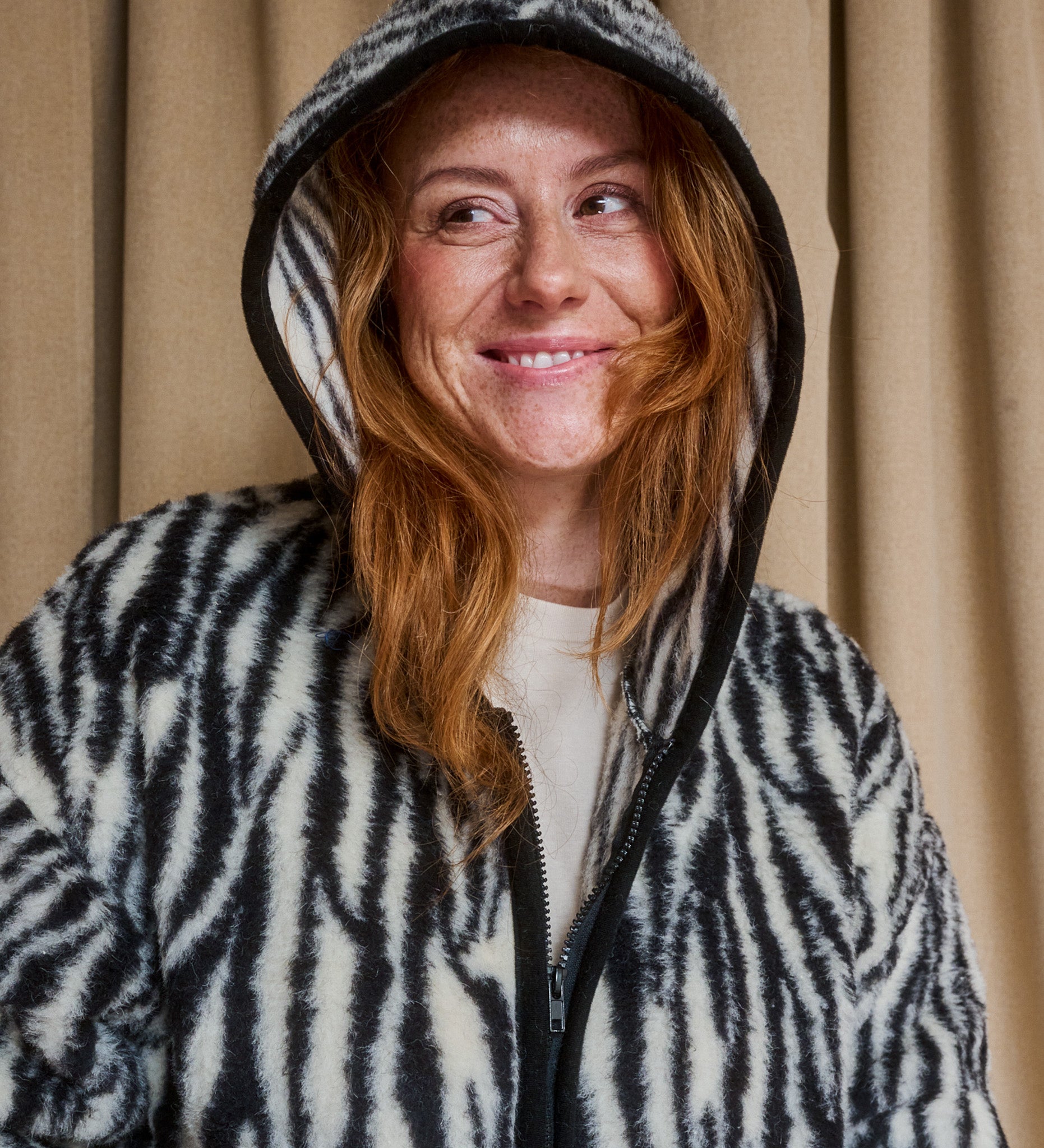 MIŚ wool hooded jacket - ecru