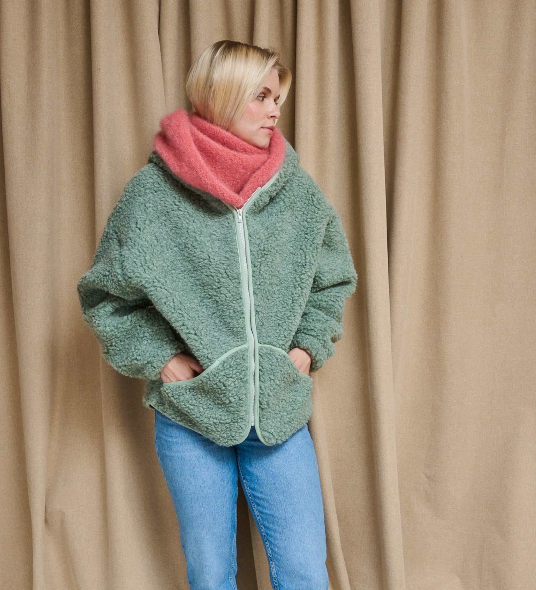 MIŚ wool hooded jacket - ecru