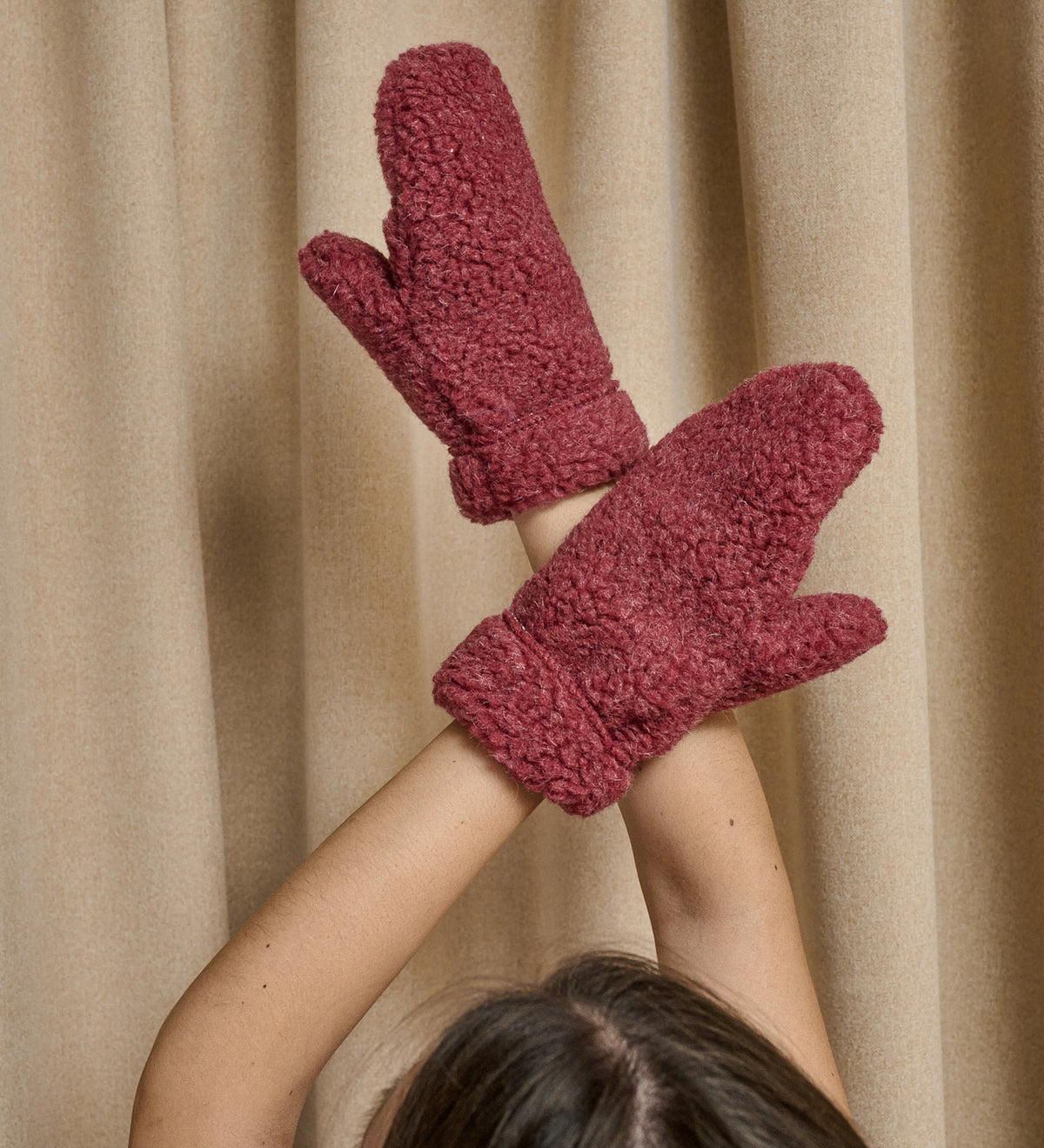 ISLA merino wool fingerless mittens - pink