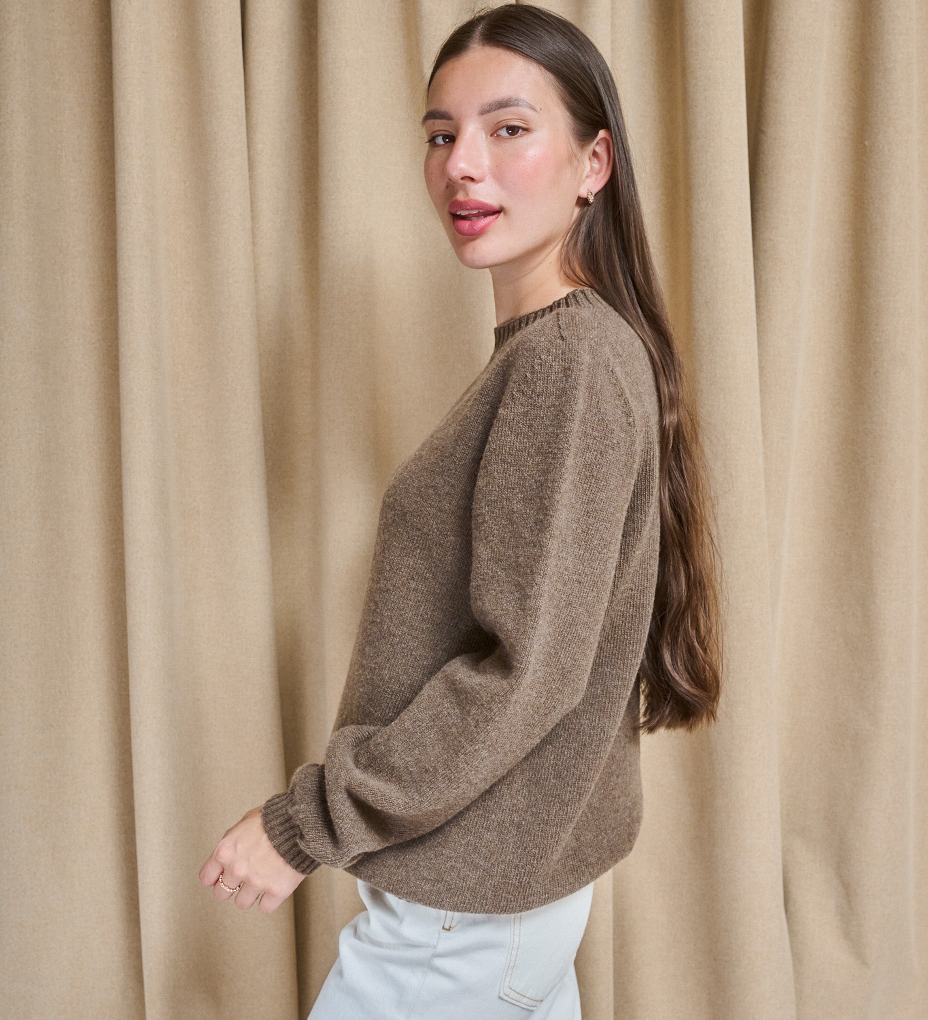 TYRA Klassischer Merinowollpullover - Malzbraun