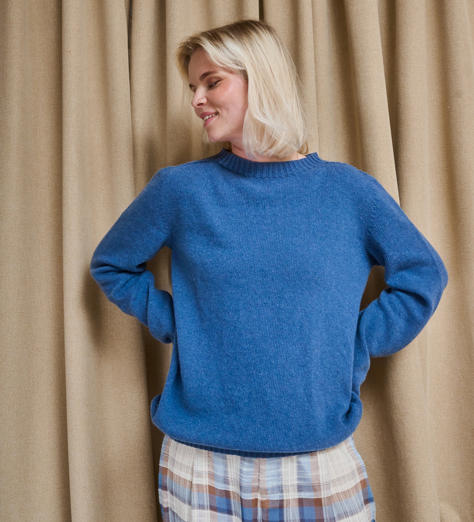 TYRA Klassischer Merinowollpullover - Verwaschenes Blau