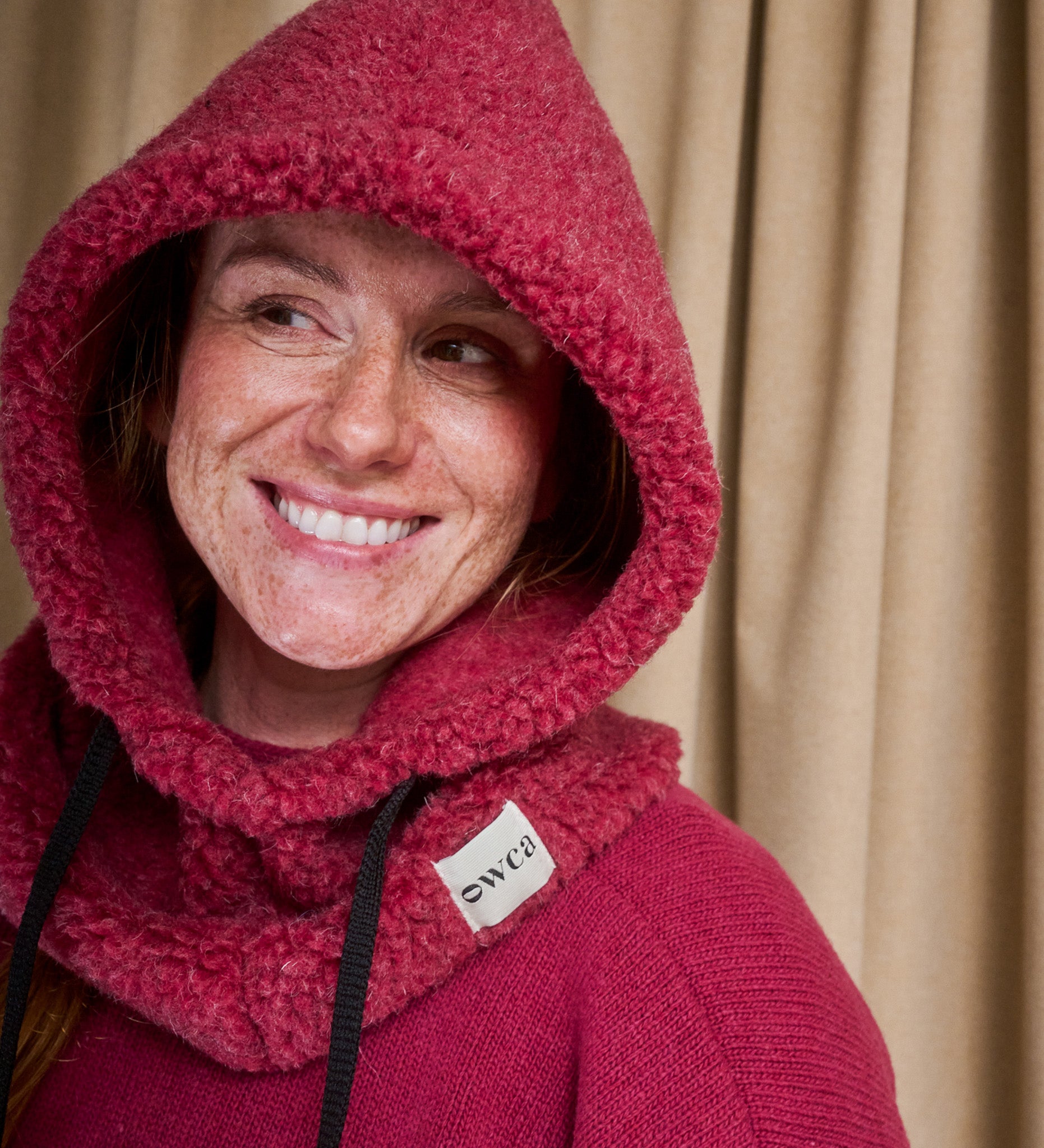 LYKKE Sherpa Fleece Balaclava - burgundy