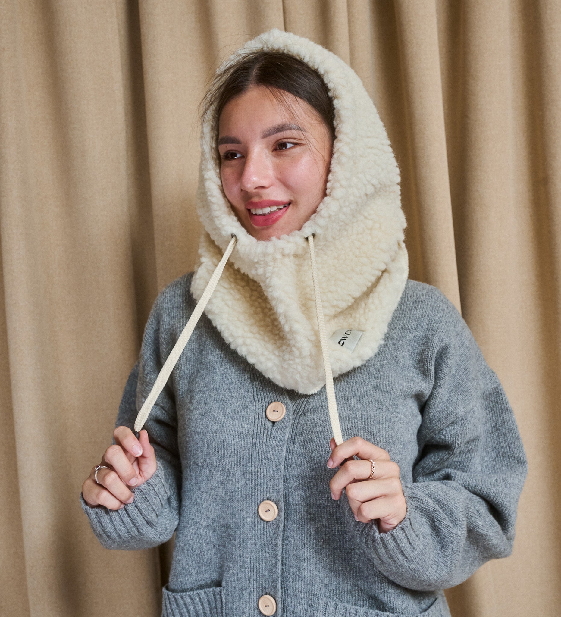 LYKKE Sherpa Fleece Balaclava - ecru