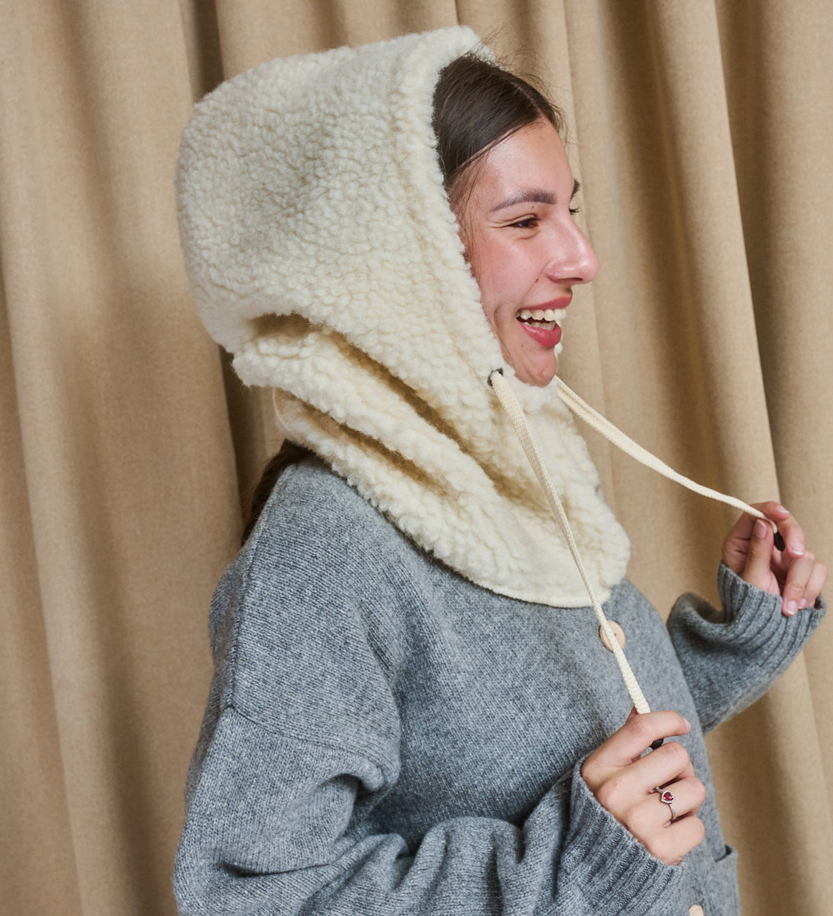 LYKKE Sherpa Fleece Balaclava - ecru