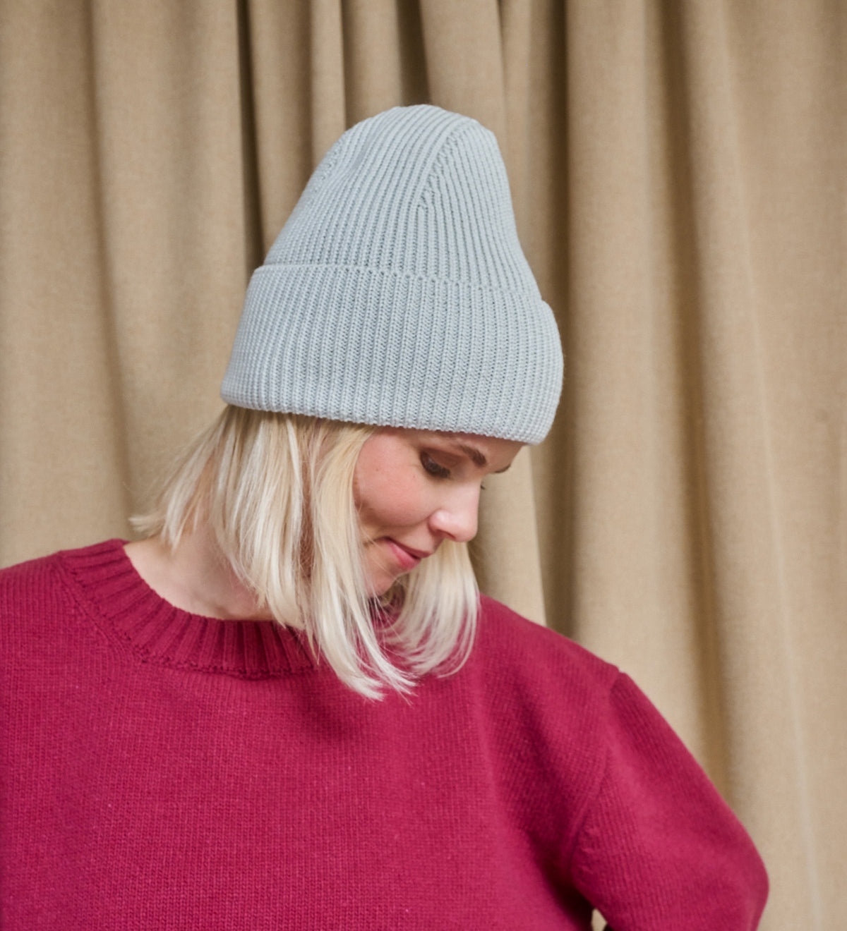 SIGRID Damenbündelmütze aus 100 % Merinowolle – blau
