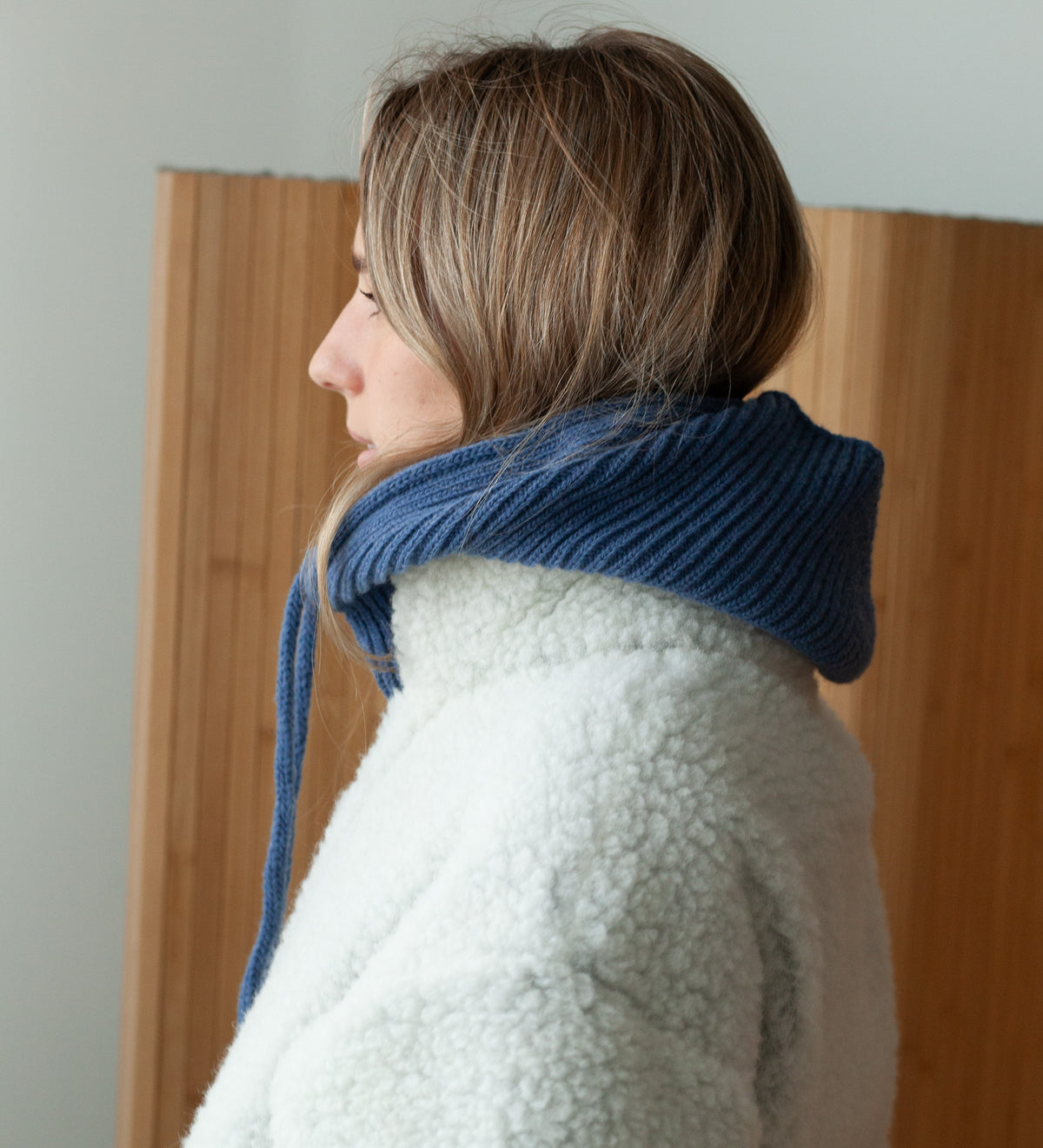 LIDIA merino neck warmer- Washed Blue