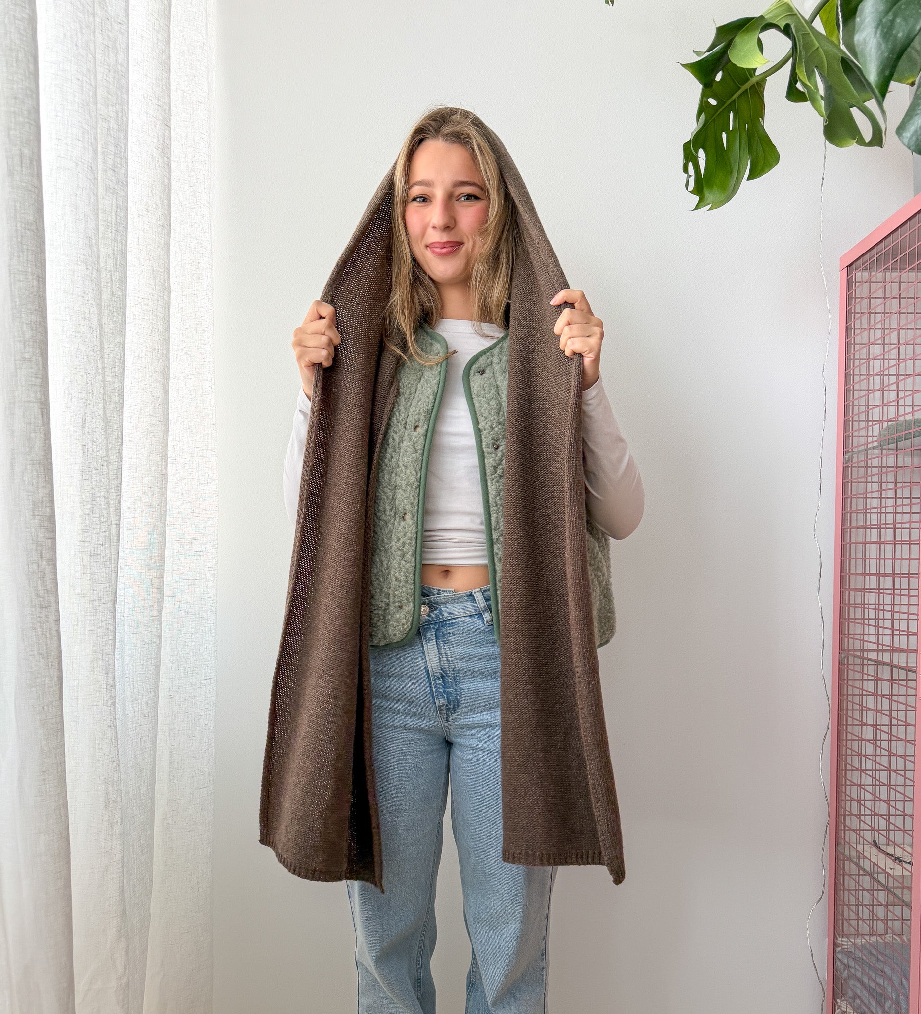 FREYA Knitted merino wool scarf - Malt Brown