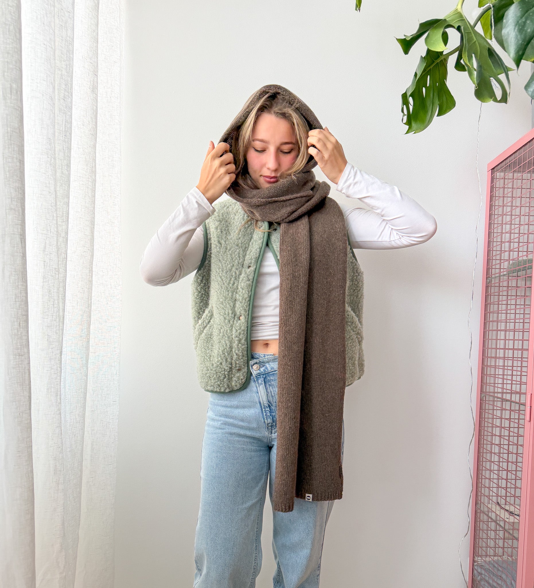FREYA Knitted merino wool scarf - Malt Brown