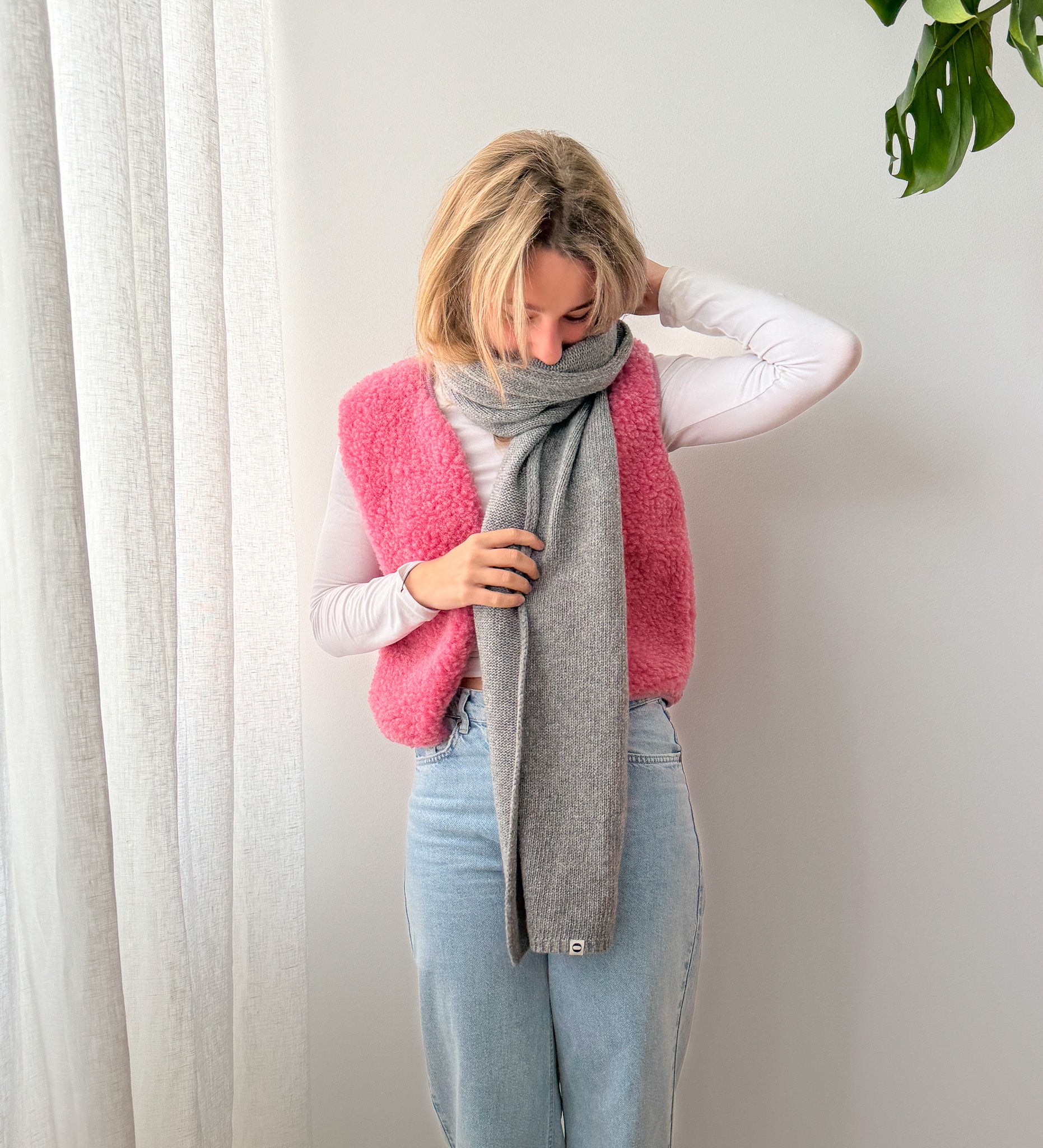 FREYA knitted merino wool scarf - Misty Morning