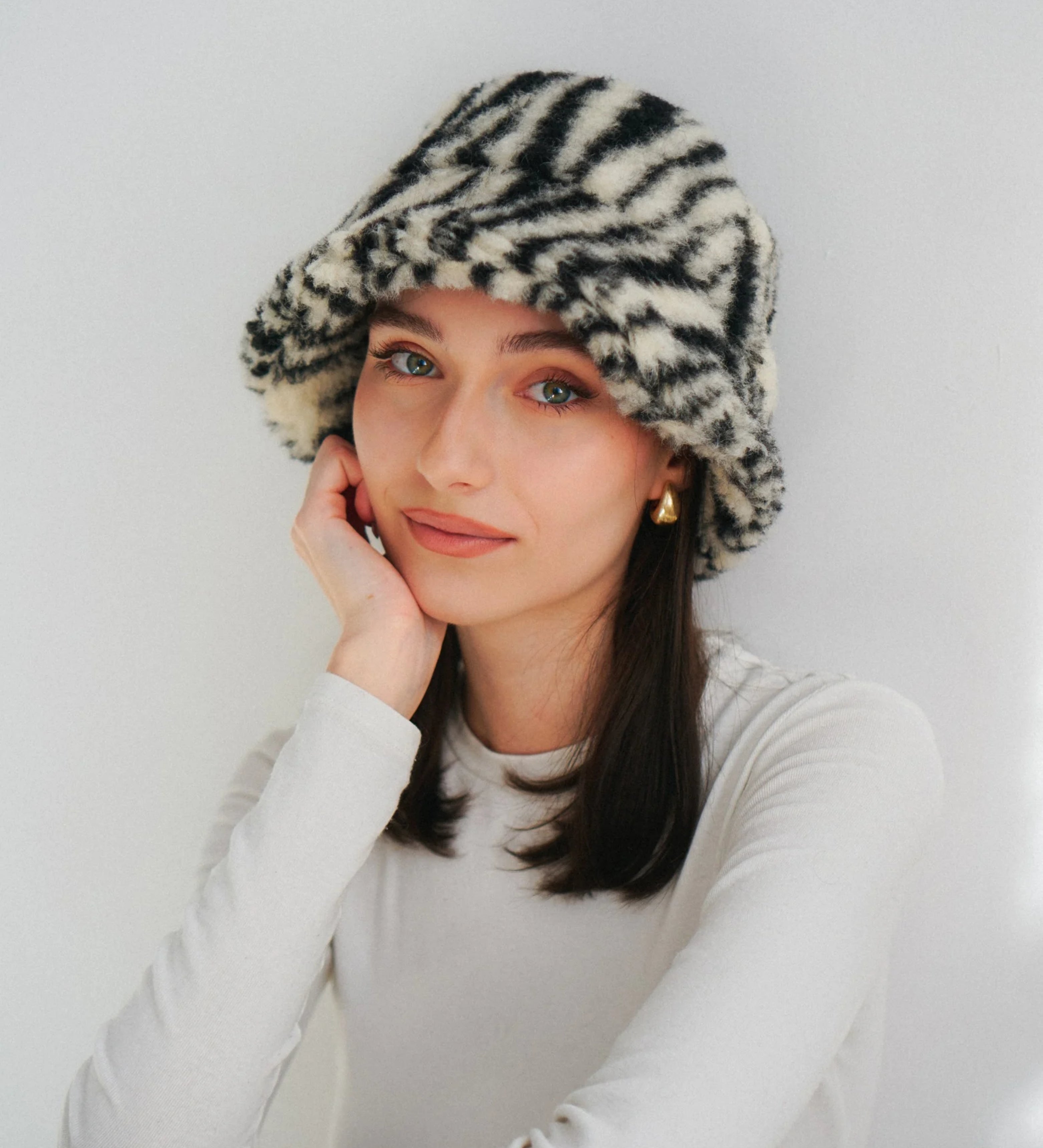 Bucket hat z wełny merynosa zebra